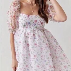 Blue Rain White Floral Smocked Neck Puff Sleeve Dress NWOT